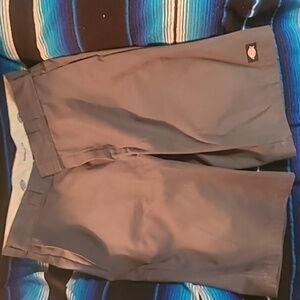 Dickies Dark gray work shorts like new fits like a 34